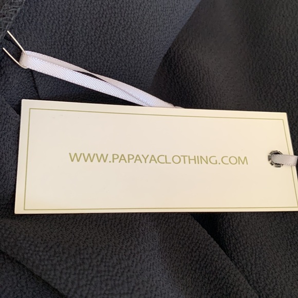 Off The Shoulders Tops Size L NWT - Picture 8 of 9